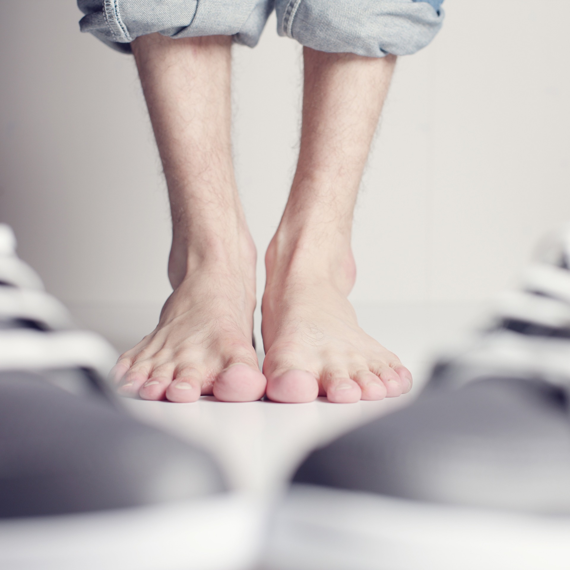Does Your Heel Hurt in the Morning or Whenever You Stand Up? Here's What You Need to Know